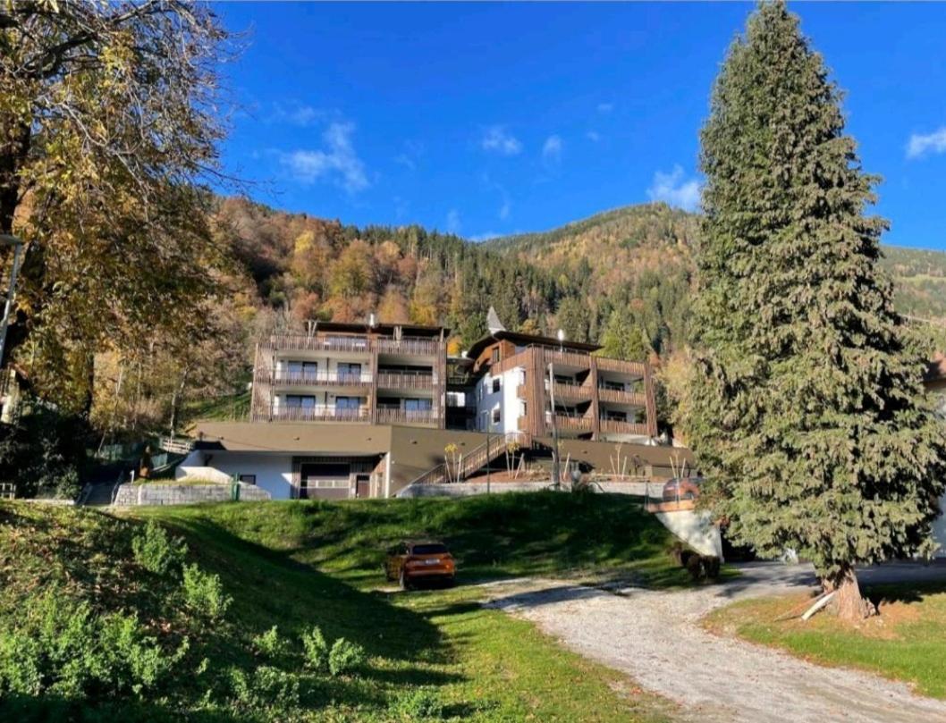 Apartment Deluxe Ossiacher See - Gerlitzen Заттендорф Экстерьер фото
